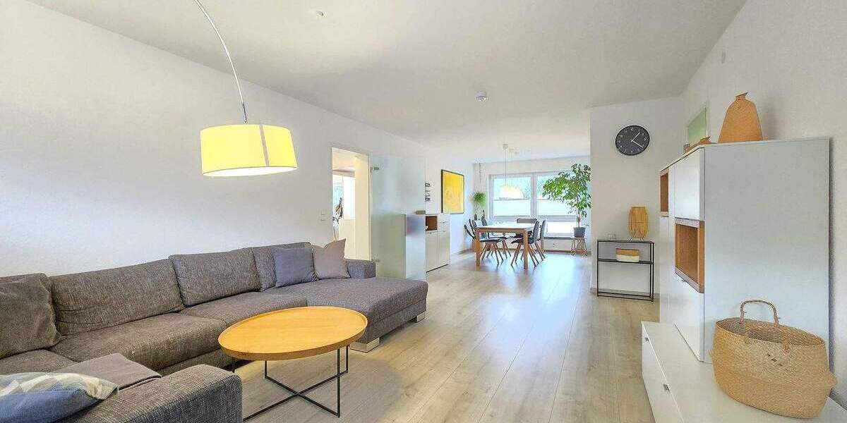 Etagenwohnung Waldshut-Tiengen Tiengen - 4 Zimmer, 115 m&sup2;, 330.000&euro; | Angebot:26816403