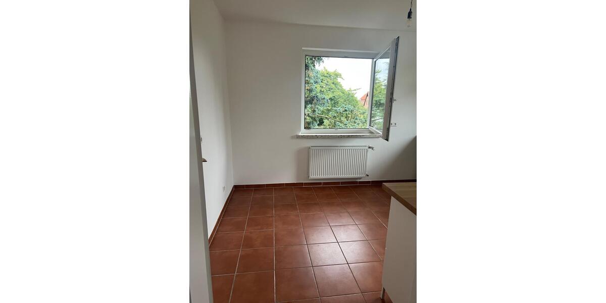 Etagenwohnung Ronnenberg - 4 Zimmer, 95 m&sup2;, 900&euro; | Angebot:26406036