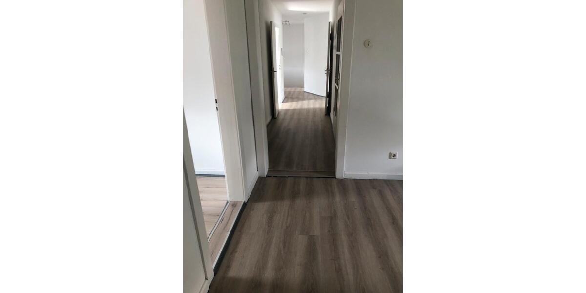 Etagenwohnung Ronshausen - 2 Zimmer, 68 m&sup2;, 550&euro; | Angebot:26416784