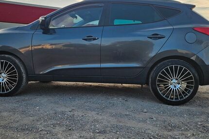 Hyundai ix35 140.000 km 6.400 € Rheinberg 47495