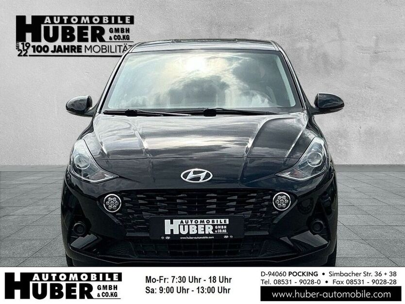 i10