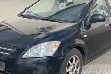 Kia ceed / Ceed 193.109 km 980 &euro; Theres 97531
