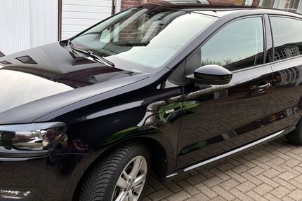 VW Polo 70.000 km 8.300 &euro; Höxter 37671