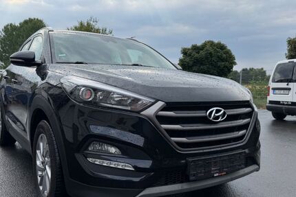 Hyundai TUCSON 237.000 km 8.950 &euro; Emsdetten 48282