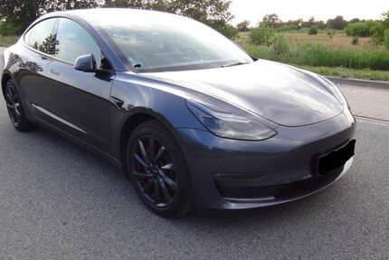 Tesla Model 3 33.650 km 29.999 &euro; Ludwigslust 19288