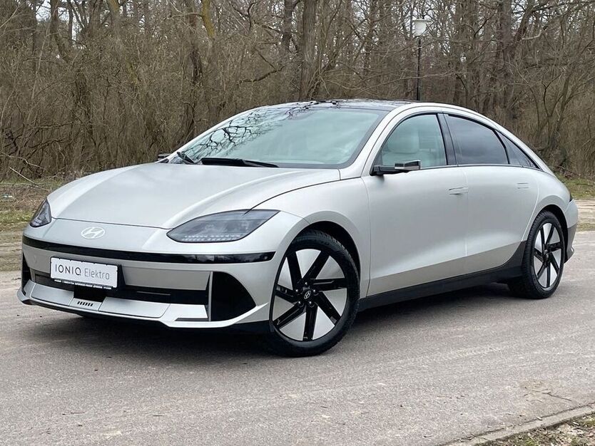 IONIQ 6