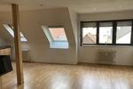 Dachgeschoßwohnung Lauda-Königshofen Königshofen - 4 Zimmer, 143 m&sup2;, 950&euro; | Angebot:25428435