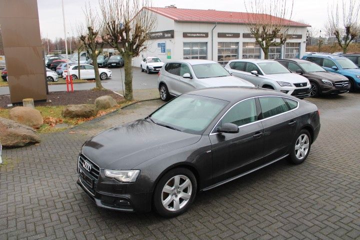 Audi A5 219.442 km 9.900 &euro; Weißenfels 06667