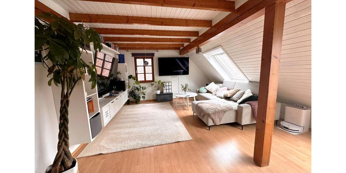 Dachgeschoßwohnung Heuchlingen - 4 Zimmer, 87 m&sup2;, 600&euro; | Angebot:26403086
