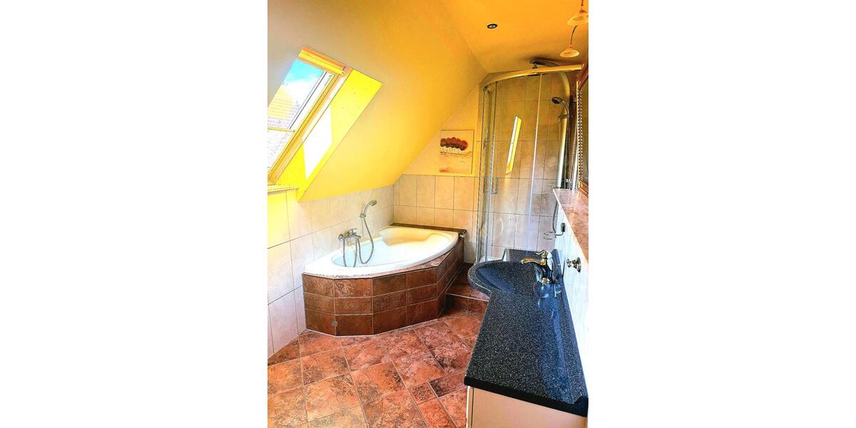 Reihenhaus Eisenhüttenstadt - 6 Zimmer, 161 m&sup2;, 319.000&euro; | Angebot:26763239