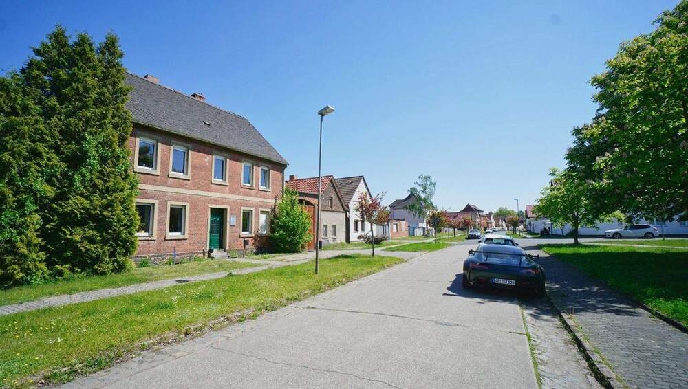 Bauernhaus, Landhaus Gräfenhainichen Möhlau - 5 Zimmer, 169 m&sup2;, 450.000&euro; | Angebot:25778775