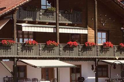 Haus Bogen - 8 Zimmer, 300 m&sup2;, 757.000&euro; | Angebot:26552847