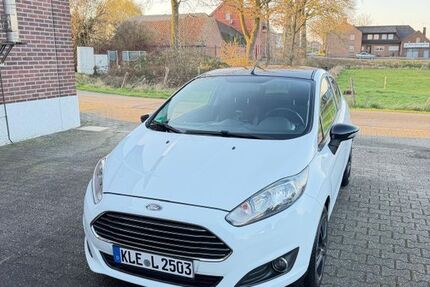 Ford Fiesta 59.000 km 6.100 &euro; Wachtendonk 47669