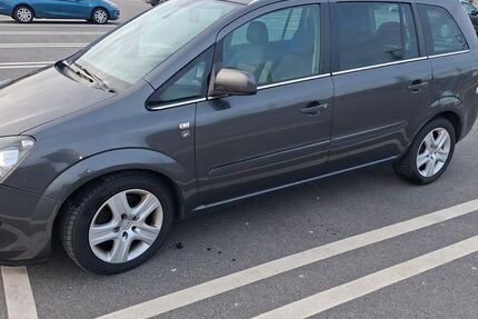 Opel Zafira 259.418 km 3.600 &euro; Mainz 55120