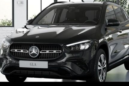 Mercedes-Benz GLA 180 9.900 km 40.990 &euro; Schwäbisch Gmünd 73529