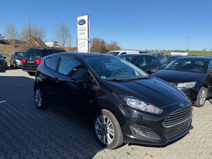 Ford Fiesta 182.200 km 3.999 € Münzenberg-Gambach 35516