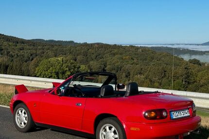 Mazda MX-5 187.000 km 9.999 € Petershagen 32469