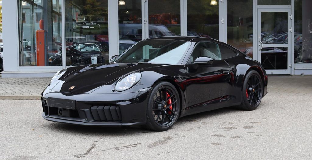 Porsche 992 7.429 km 175.900 € Pentling bei Regensburg 93080