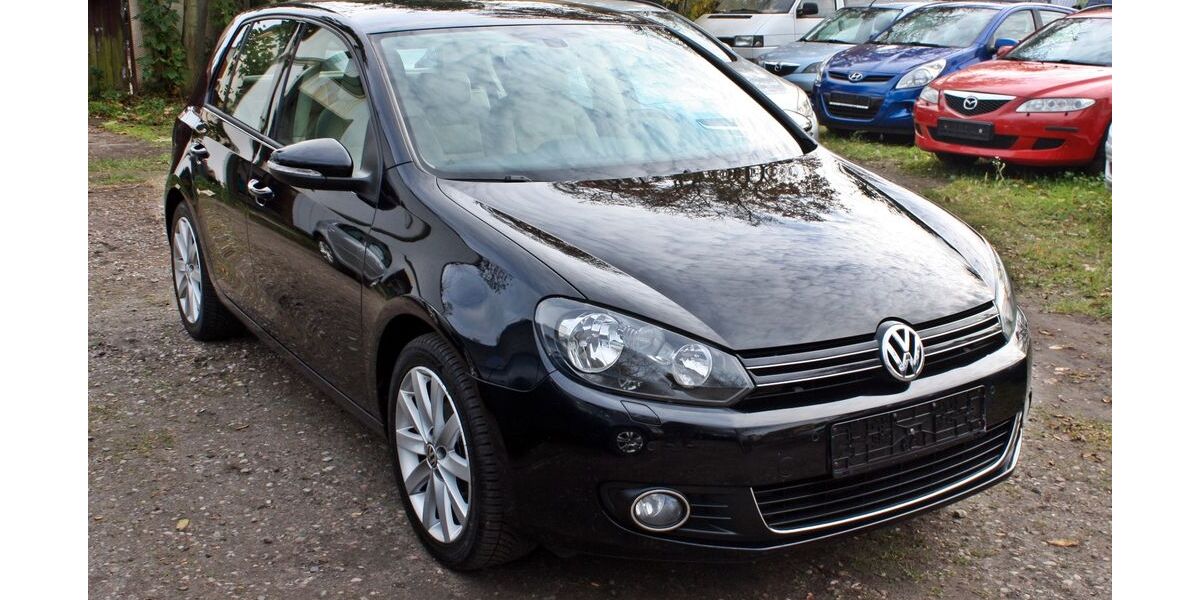 VW Golf 115.800 km 6.899 &euro; Berlin 13057