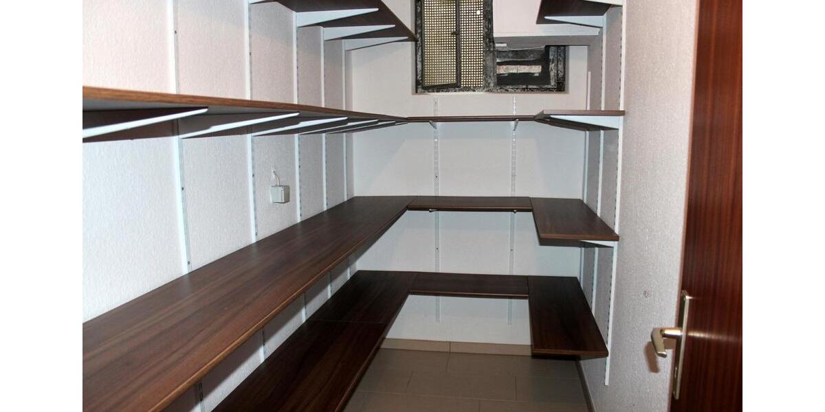 Erdgeschoßwohnung Rotenburg an der Fulda - 2 Zimmer, 67 m&sup2;, 550&euro; | Angebot:26322089