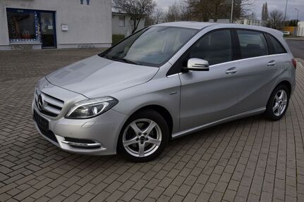Mercedes B 180