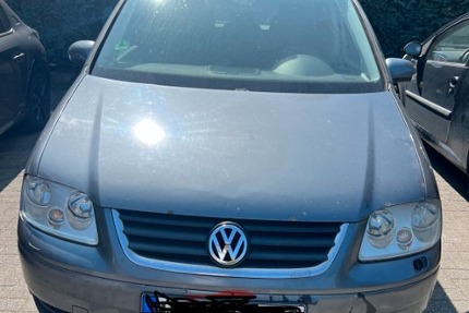 VW Touran 270.000 km 2.500 &euro; Moers 47441