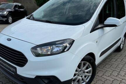 Ford Transit Courier 87.000 km 9.999 &euro; Jork 21635