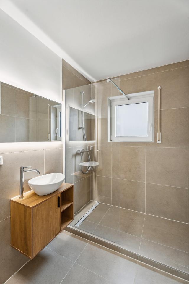Renovierte 3-Zimmer-Wohnung mit Balkon & Stellplatz
