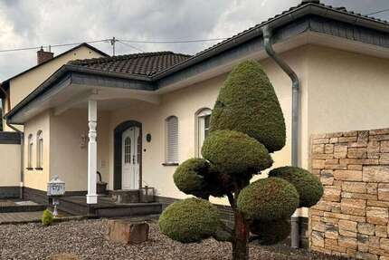 Haus zum Kaufen in Mendig 520.000 € 220 m²
