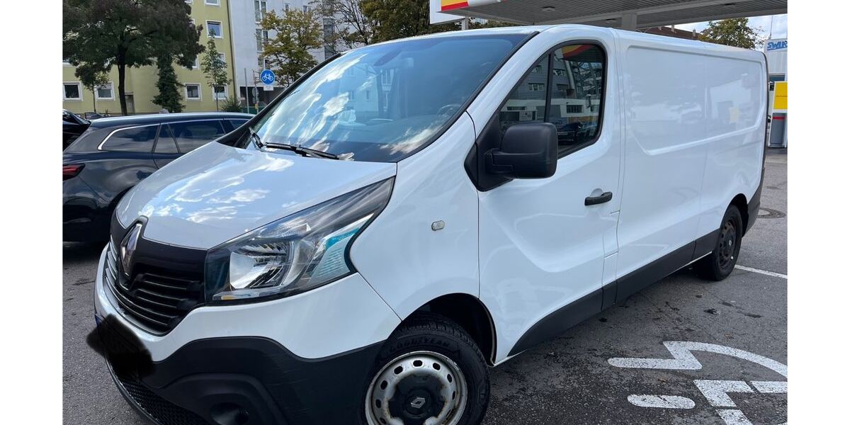 Renault Trafic 124.000 km 10.500 &euro; München 80809