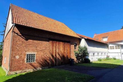 Modernisiertes Einfamilienhaus mit Gewerbe- oder Lagerfläche in Warburg-Dalheim 7 zimmer