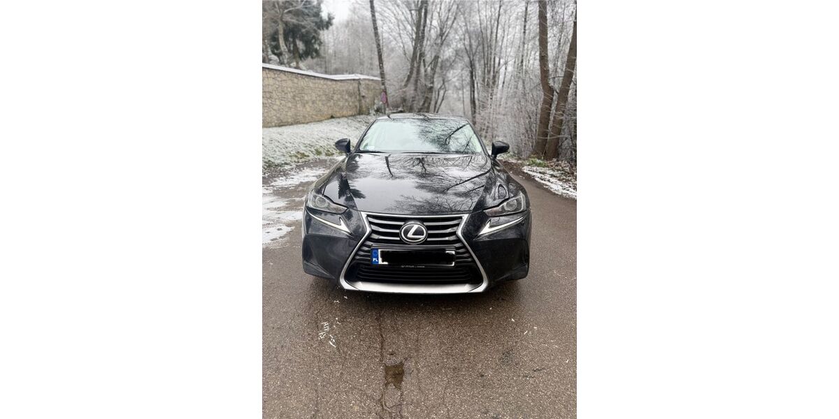 Lexus IS 200 170.000 km 18.990 &euro; Kraków 31-34