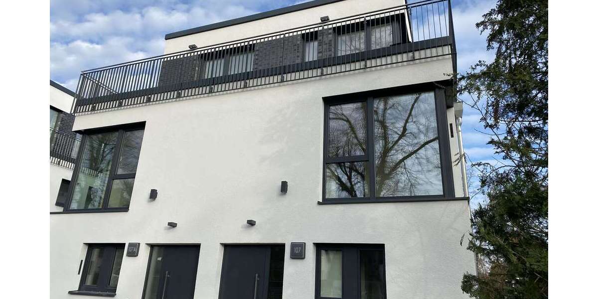 Wohnung zum Mieten in Berlin 3.286,80 € 139.42 m² 5 zimmer