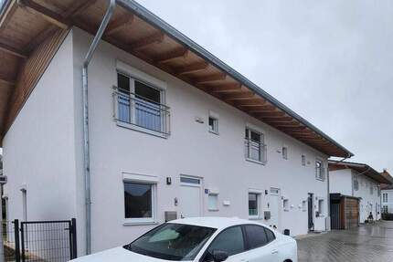 Haus Vilshofen a. d. Donau Vilshofen - 4 Zimmer, 120 m&sup2;, 1.200&euro; | Angebot:24875291