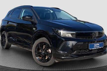 Opel Grandland (X) 35.239 km 18.900 &euro; Berlin 12683
