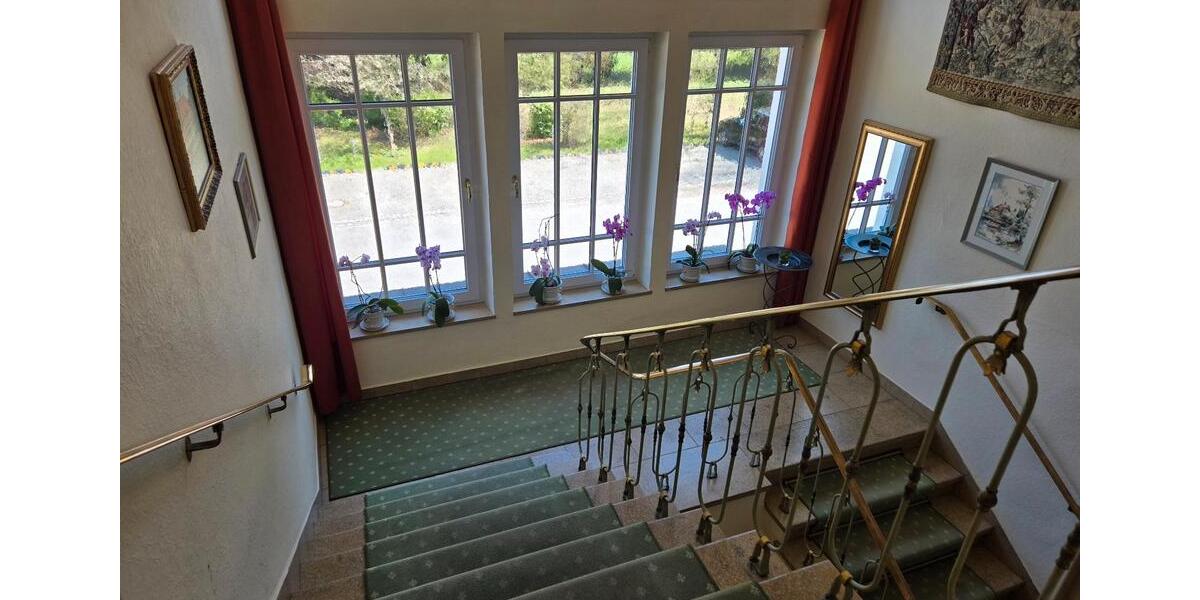 Einfamilienhaus Lindenberg im Allgäu - 18 Zimmer, 1.900 m&sup2;, 2.050.000&euro; | Angebot:27093760