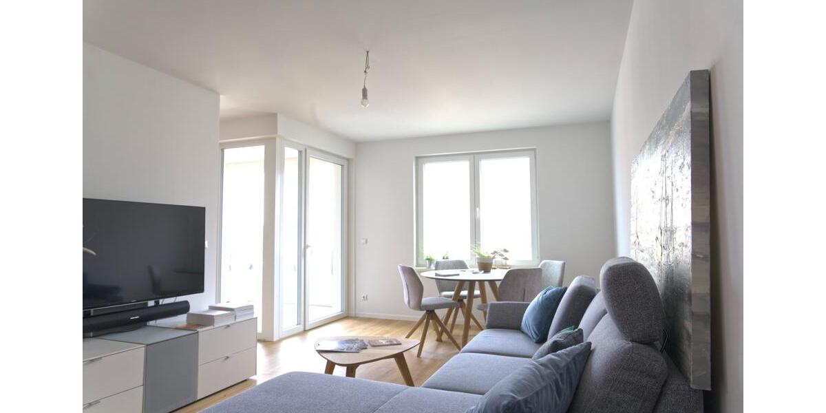 Etagenwohnung Greifswald - 3 Zimmer, 83 m&sup2;, 1.076&euro; | Angebot:25588801