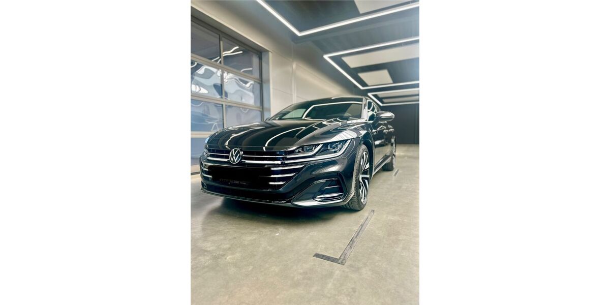VW Arteon 24.500 km 39.999 € München 81825
