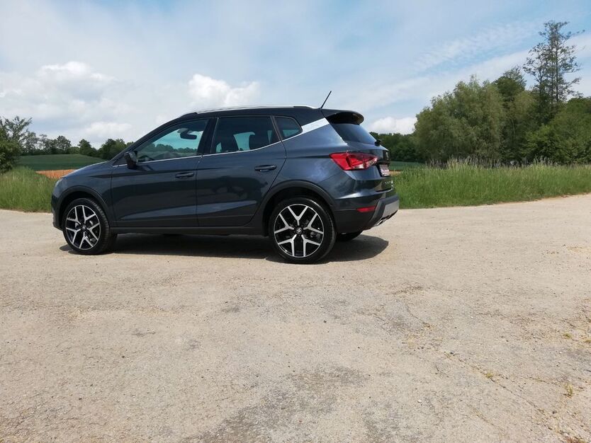 Seat Arona 66.999 km 21.666 € Coburg 96450