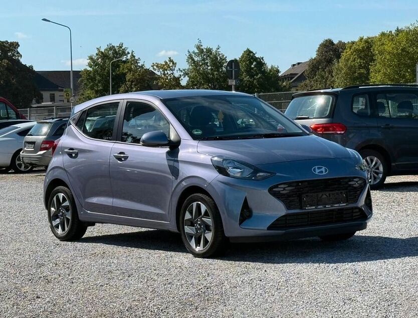 i10