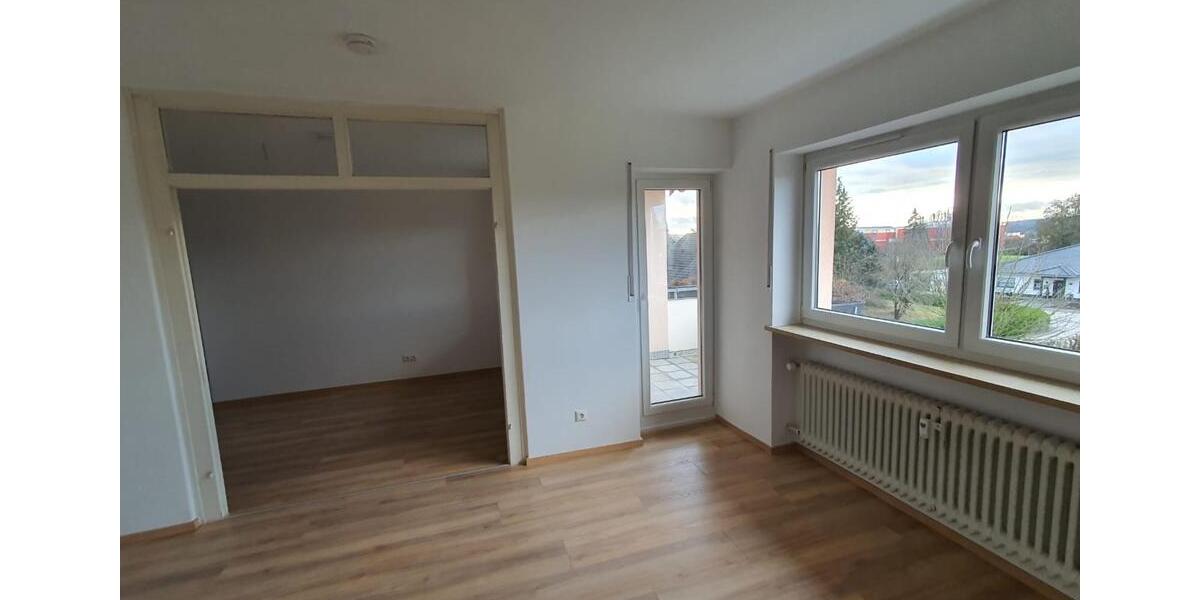 Erdgeschoßwohnung Bad Rodach - 3 Zimmer, 78 m&sup2;, 680&euro; | Angebot:24704543