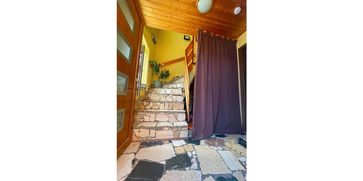 Einfamilienhaus Bolanden - 5 Zimmer, 194 m&sup2;, 360.000&euro; | Angebot:27141354