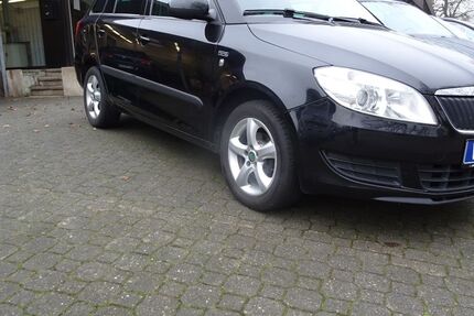 Skoda Fabia 182.453 km 4.680 &euro; Bielefeld 33611