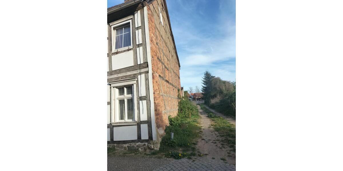 Einfamilienhaus Seehausen (Altmark) - 32.000&euro; | Angebot:25924981