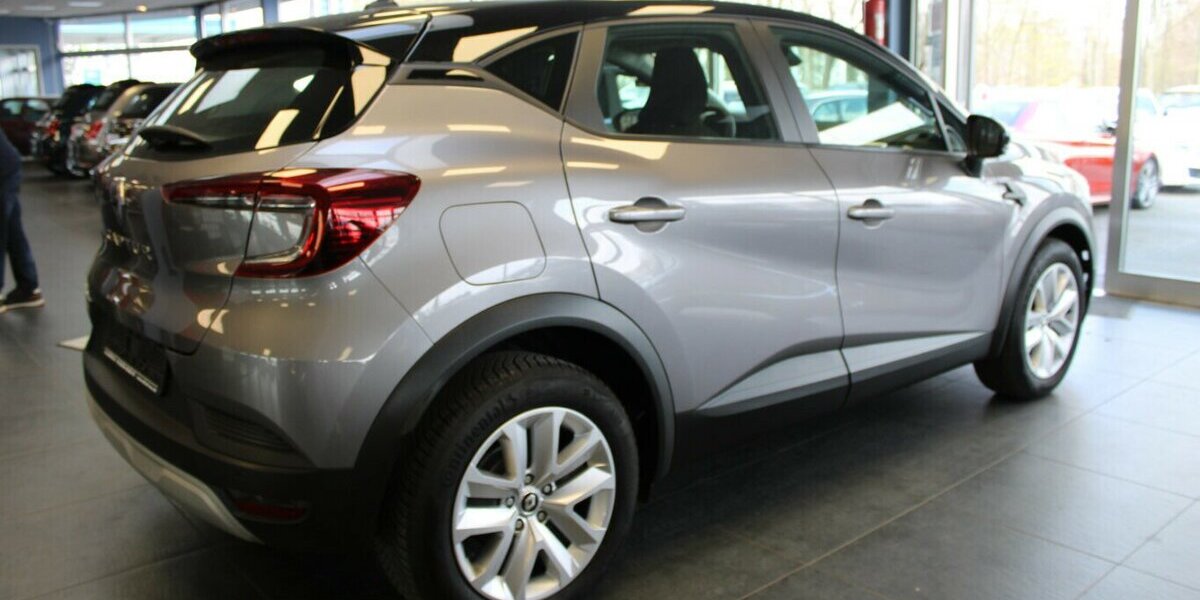 Renault Captur TCe Mild Hybrid Evolution 42.263 km 18.980 &euro; Euskirchen 53881