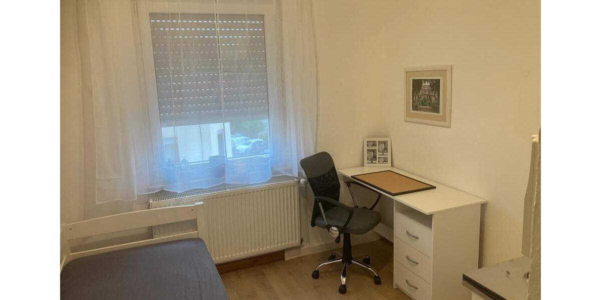 Etagenwohnung Paderborn Neuenbeken - 1 Zimmer, 27 m&sup2;, 420&euro; | Angebot:26393882