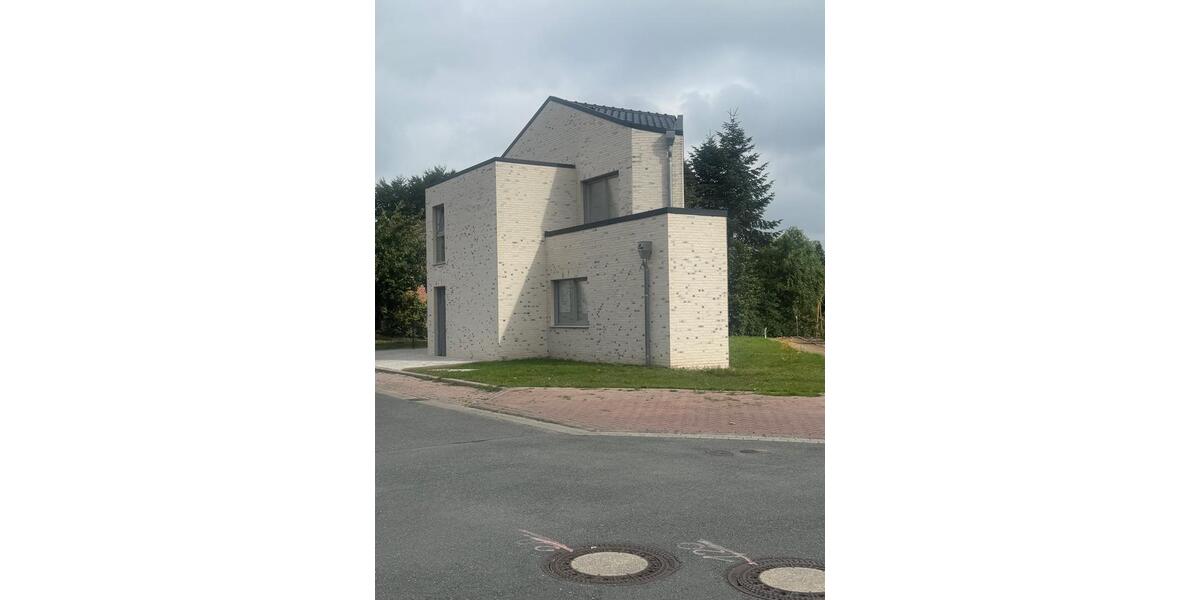 Einfamilienhaus Lotte - 5 Zimmer, 124 m&sup2;, 1.800&euro; | Angebot:24455335