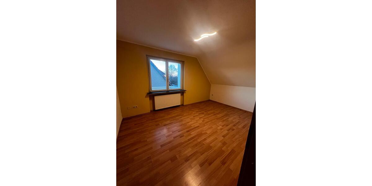 Großzügige 4Zimmer-Maisonettewohnung mit Balkon und Einbauküche 4 zimmer