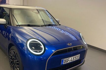 Mini Cooper SE 4.800 km 30.999 &euro; Dingolfing 84130