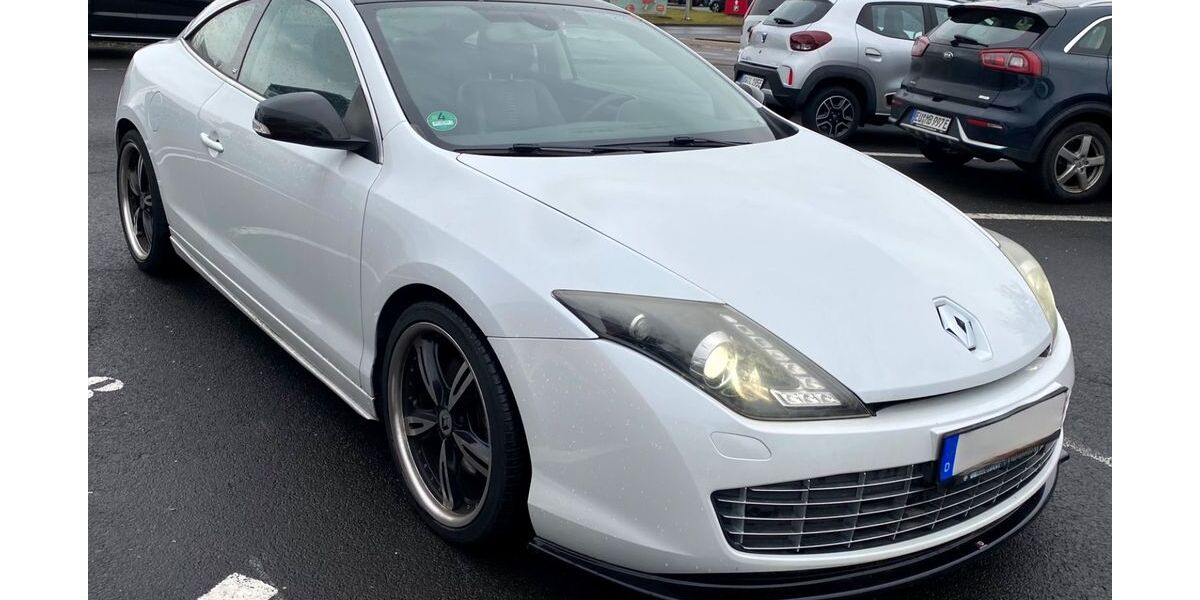 Renault Laguna 150.499 km 7.900 &euro; Hamburg 22529